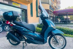 PIAGGIO Beverly 300 i.e. TUTTO INCLUSO ANCHE PAS