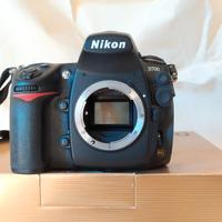 Nikon d 700 con 3650 scatti