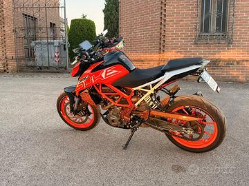 KTM DUKE 390
