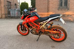 KTM DUKE 390