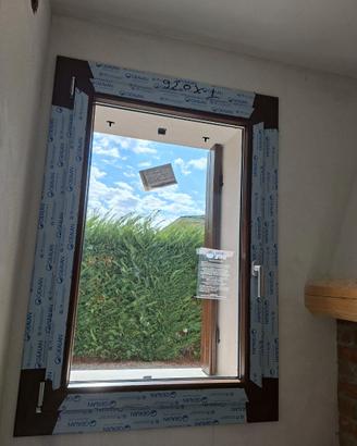 FINESTRE IN PVC EFFETTO LEGNO