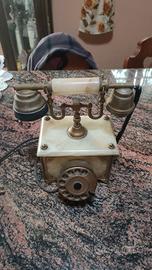 Telefono vintage in onice