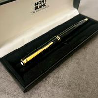 Penna a sfera Montblanc Classic