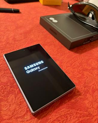 Samsung Z Fold 8 - 512GB - Nuovo