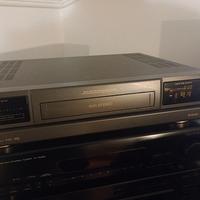 Videoregistratore Sanyo hi-fi stereo vhr-190