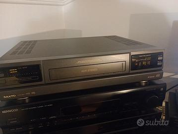 Videoregistratore Sanyo hi-fi stereo vhr-190