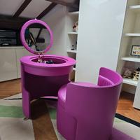 Toilette trucco rotonda richiudibile con specchio