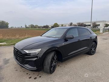 Audi Q8 SUV TDI quattro 286 Cv tiptronic S Line