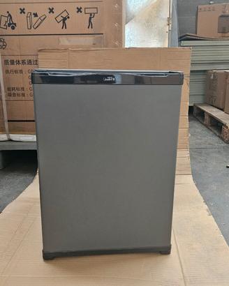 Minibar compatto silenzioso Indel B – 30L – Design