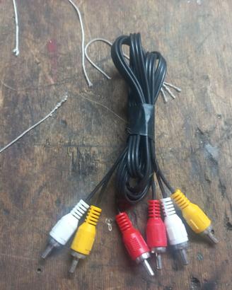 cavetto rca audio video  con rca ,e' da 2,5