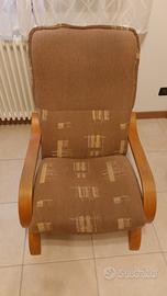 Poltrona in legno curvato