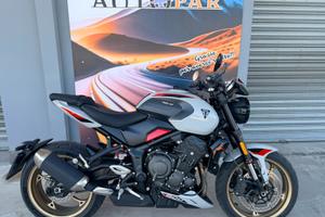 Triumph TRIDENT 800
