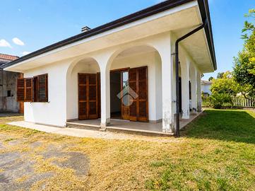 VILLA SINGOLA A GHISLARENGO