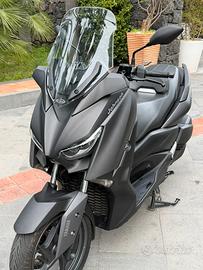 Yamaha x-max 300