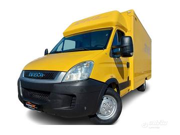 FOOD TRUCK Iveco Daily 35 S pat B passo corto euro