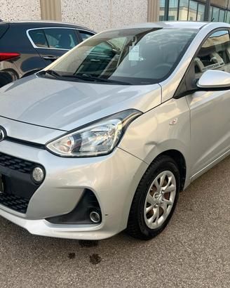 HYUNDAI i10 2ª serie i10 1.0 MPI Login