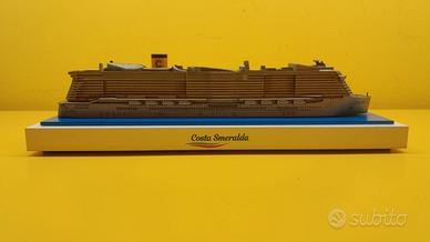 Modellino Nave Costa Smeralda