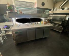 Pizzeria/Girarrosto a secondigliano