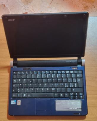 Netbook Acer Aspire One Modello KAV60