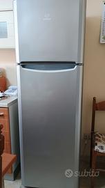 Frigorifero Indesit DF01X