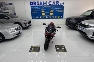 Yamaha R6 -Benzina