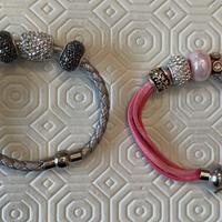 Set di due bracciali Charms