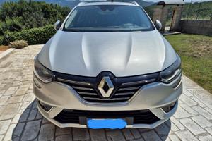 Renault megane sporter 1.5 110cv energy bose