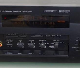 Amplificatore YAMAHA modello DSP-A3090