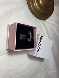 Anello Pandora