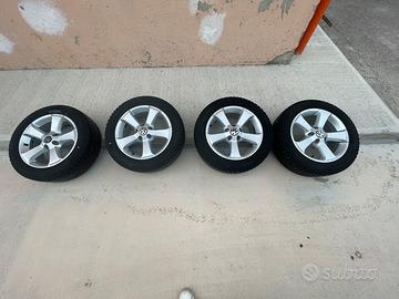 Cerchi +gomme termiche originali w golf 6 da 16