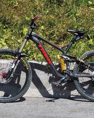 MTB DH TREK SESSION 8 ANNO 2018