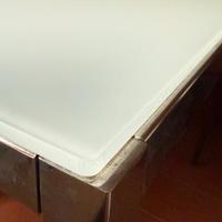 Tavolo vetro e aluminio