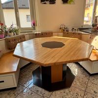Tavolo ottagonale in legno
