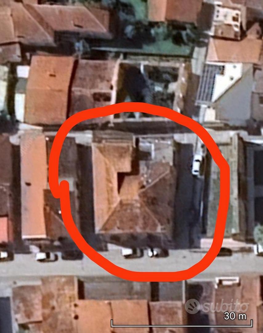 Terreno edificabile in pieno centro - Vista 2