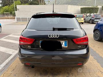 AUDI A1  1.6 TDI