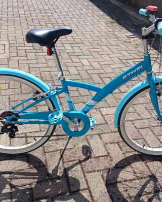 Bici bambina B'Twin 24 pollici 6V come nuova