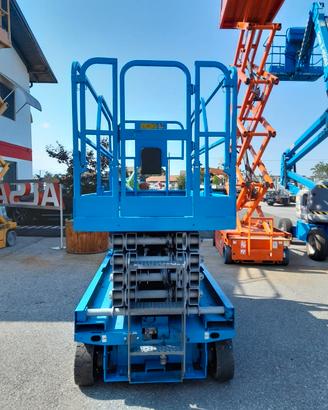 Piattaforma aerea Verticale GENIE GS 32.46 anno 20