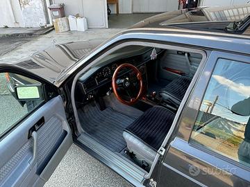 Mercedes 190e 2.0