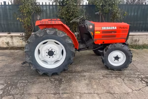 T23 Trattore Shibaura D28F diesel