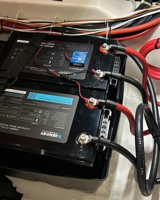 Batteria Litio Ferro Fosfato LiFePO4 300 Ah
