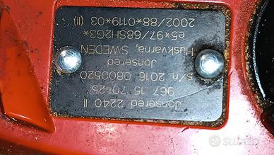Motosega Jonsered 2240