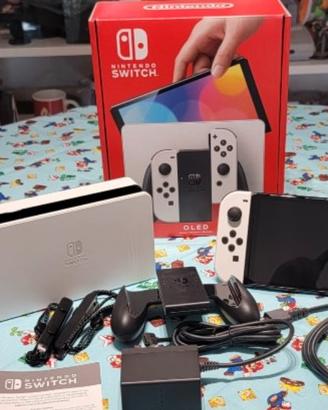 Nintendo Switch OLED Bianco+accessori e imballaggi