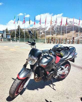 GSR 600 YOSHIMURA 2010