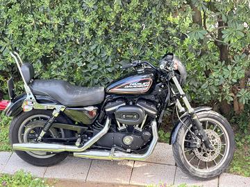 Harley davidson 883 R 2014
