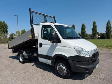 Iveco Daily 35C11 - RIBALTABILE TRILATERALE