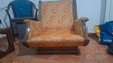 Divano 3 posti + due poltrone