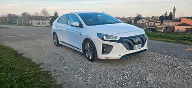 Hyundai ioniq 16/17  premium Style full Ibrida 