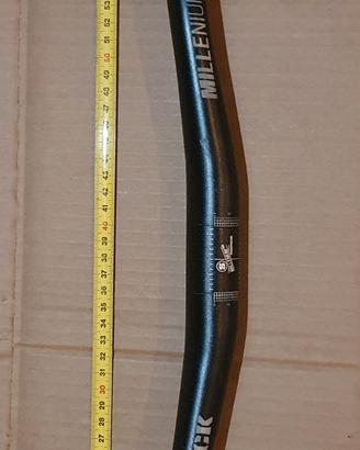 Manubrio Sixpack Millenium 785 da 31,8 mm