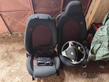 sedili anteriori posteriori 