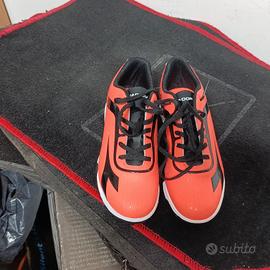 scarpe Diadora originali nuove da calcetto n. 38